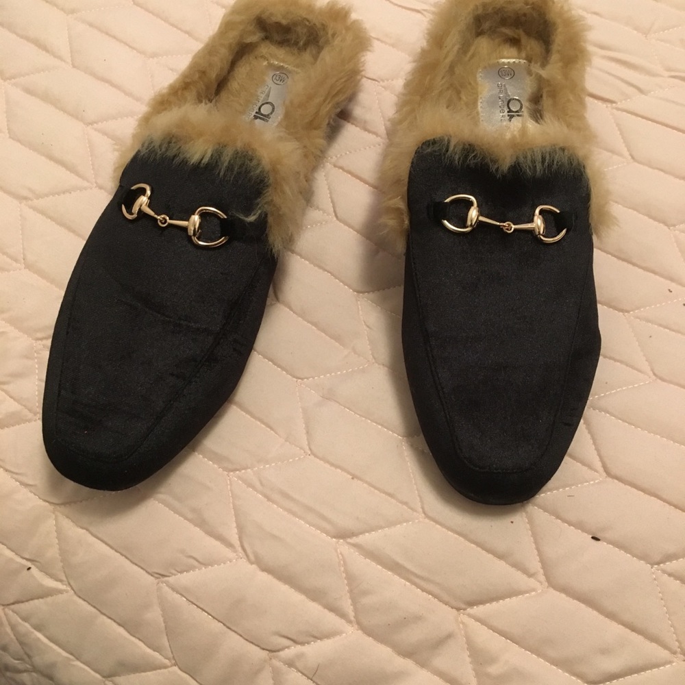 Mules - Picture 3 of 3